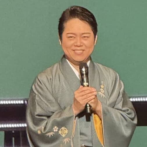 けん玉ギネス新記録の三山ひろしが御園座公演スタート「今年も勝負の年です」と力こぶ